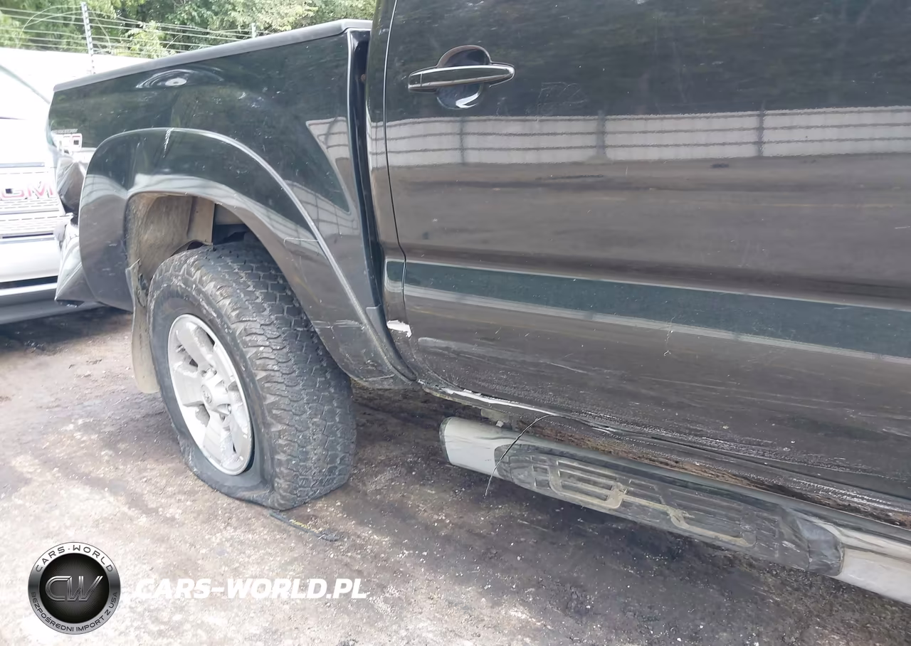 2010 Toyota Tacoma Base V6 VIN:3TMLU4EN0AM039232 - 18