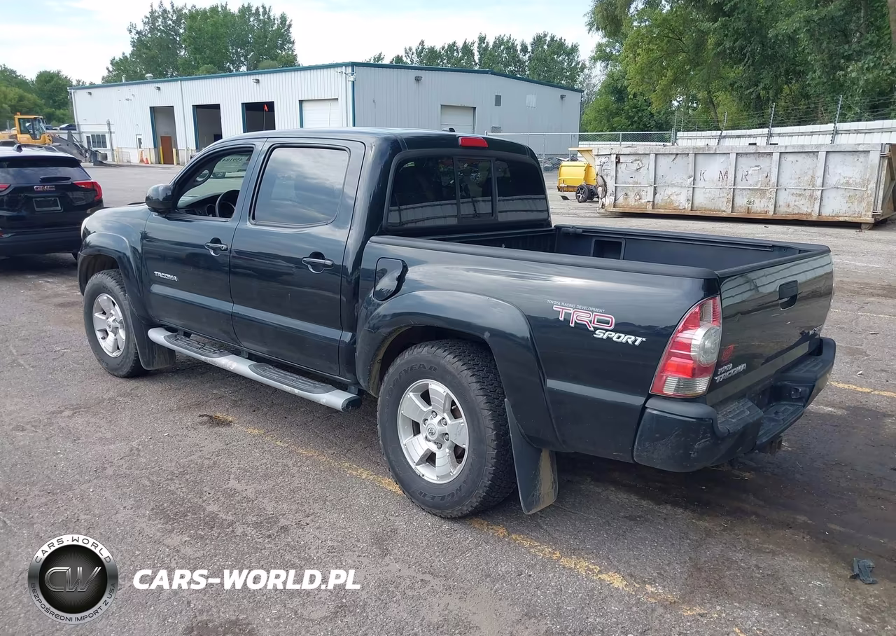 2010 Toyota Tacoma Base V6 VIN:3TMLU4EN0AM039232 - 3