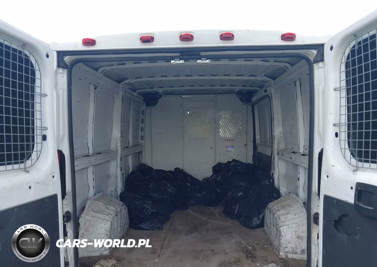 2017 Ram Promaster 1500 Low Roof 136 Wb VIN:3C6TRVAG3HE536074 - 8