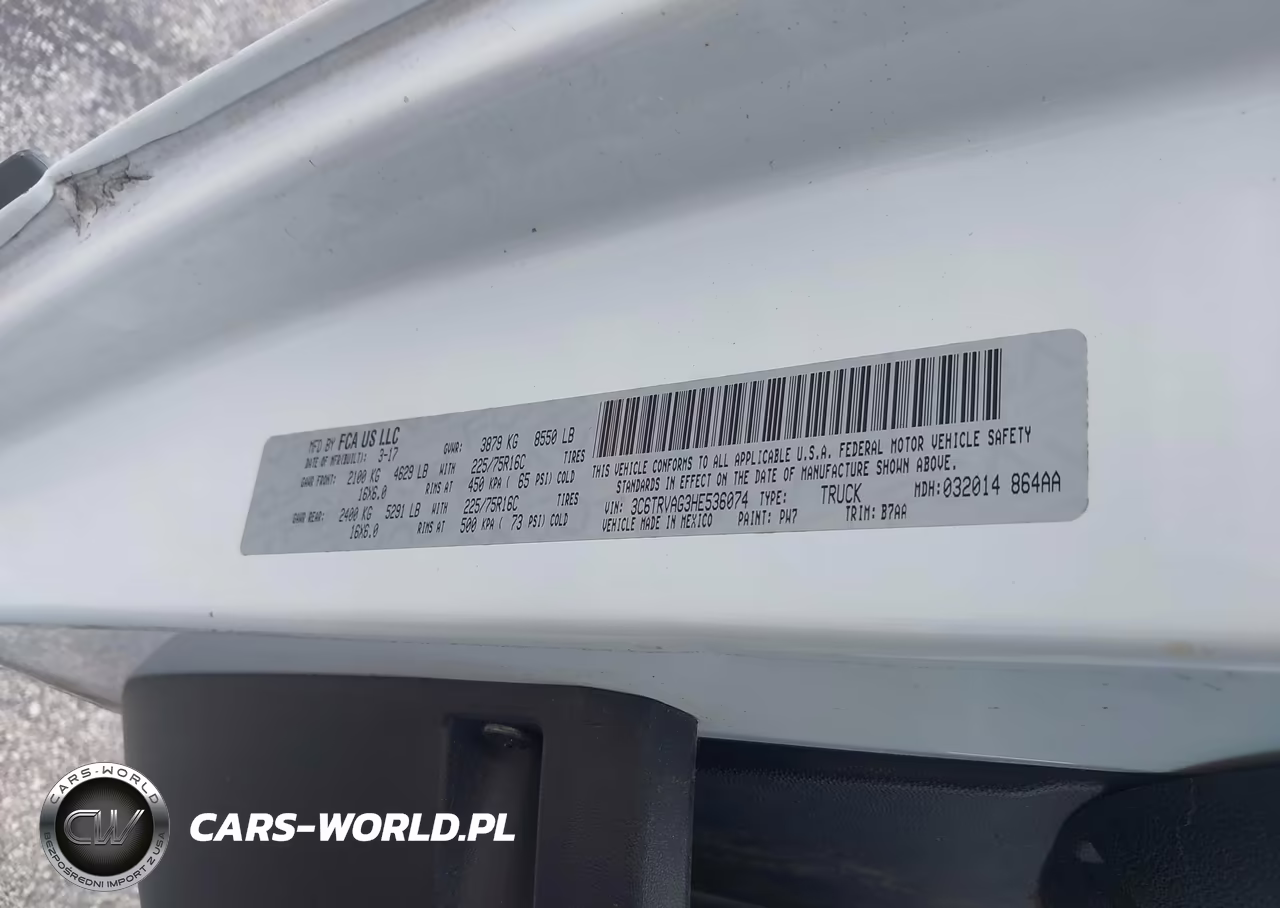 2017 Ram Promaster 1500 Low Roof 136 Wb VIN:3C6TRVAG3HE536074 - 9