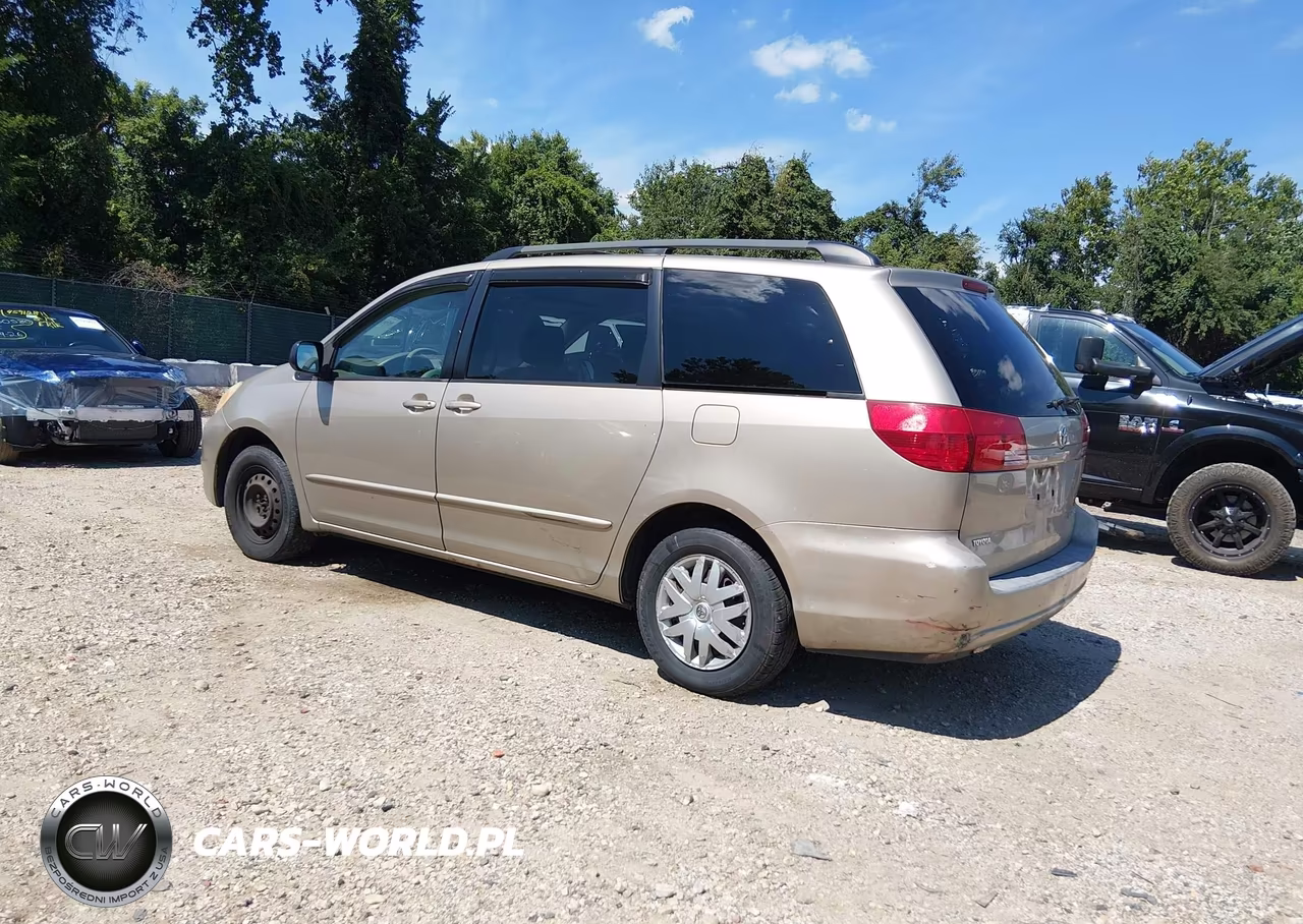 2005 Toyota Sienna Le VIN:5TDZA23C05S343868 - 3