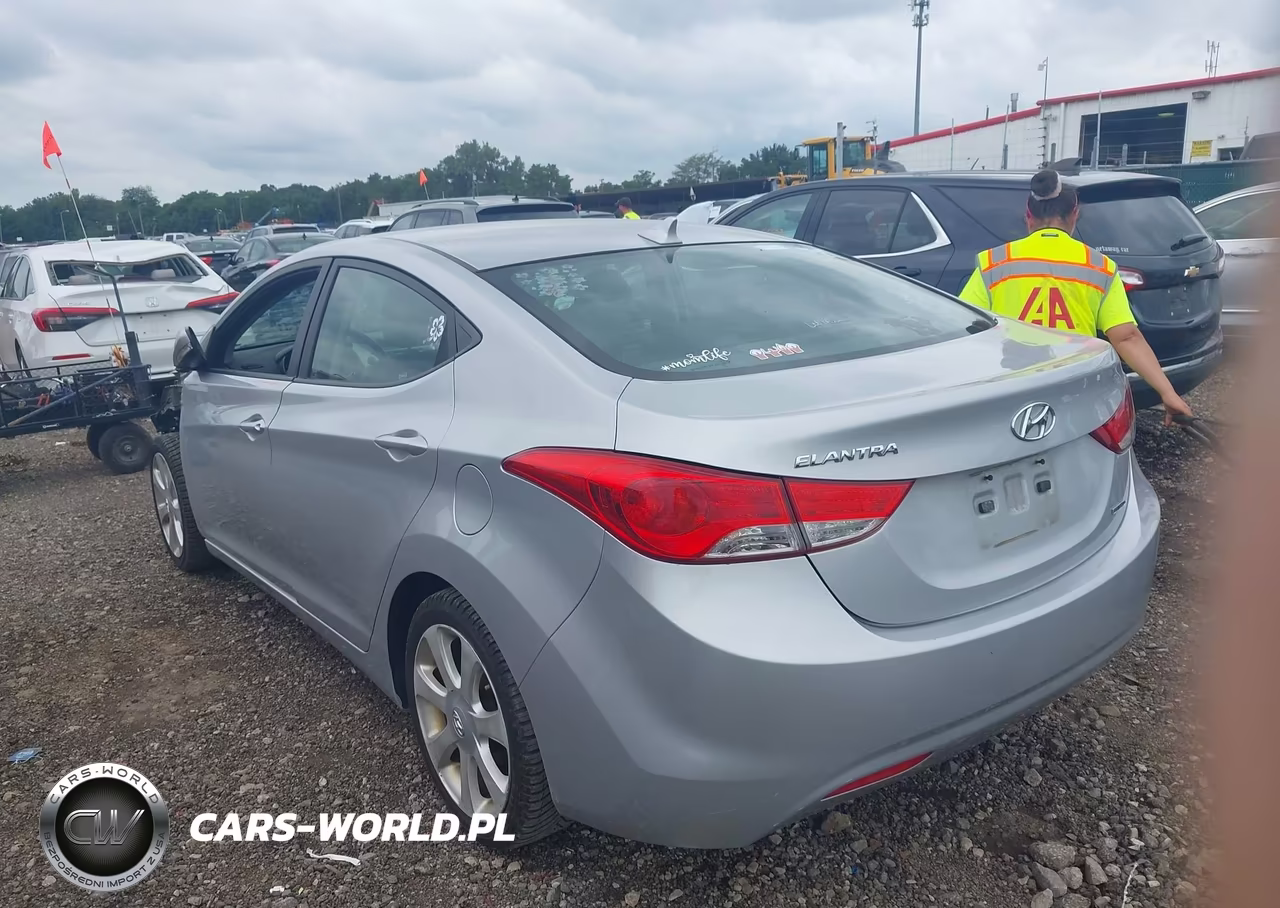 2011 Hyundai Elantra Limited VIN:5NPDH4AE4BH005655 - 3