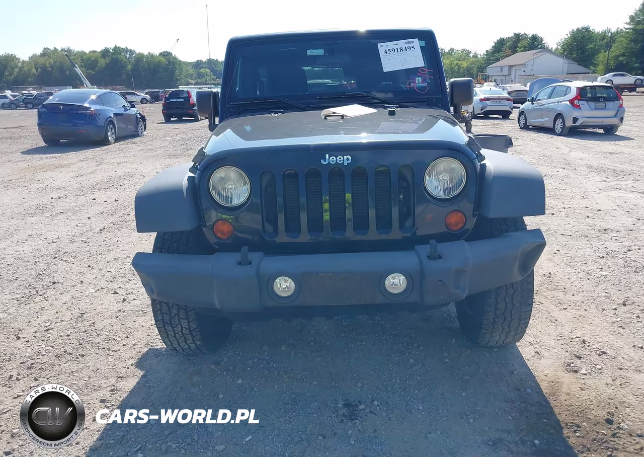 2012 Jeep Wrangler Unlimited Sport VIN:1C4BJWDG5CL266648 - 13