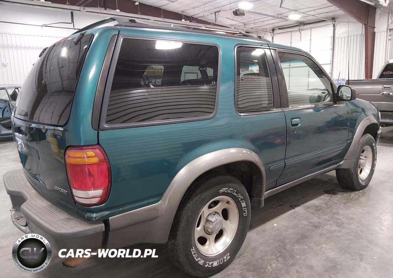 1998 Ford Explorer Sport VIN:1FMYU24E0WUC85255 - 4