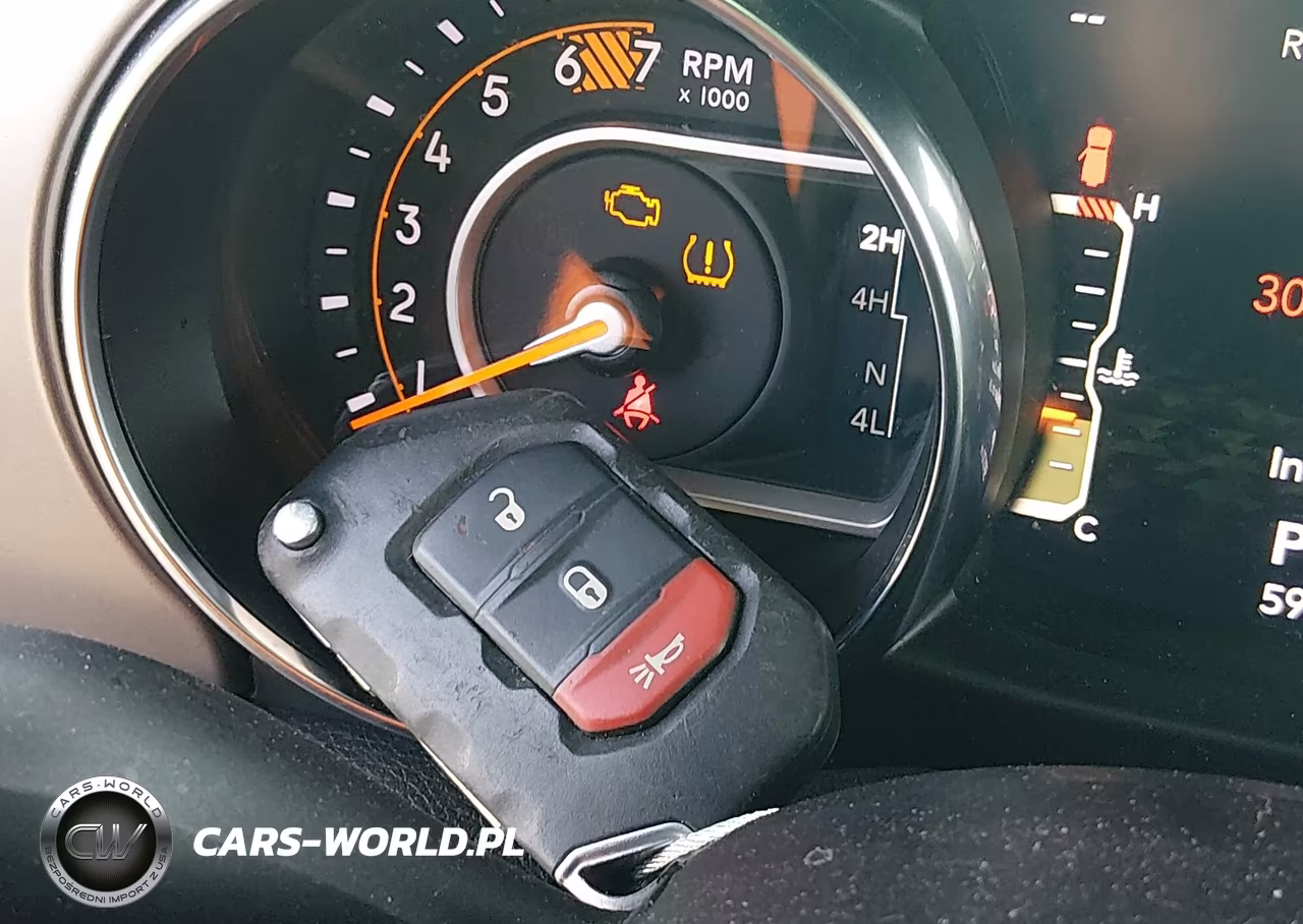 2019 Jeep Wrangler Unlimited Sport S 4X4 VIN:1C4HJXDN7KW617619 - 11