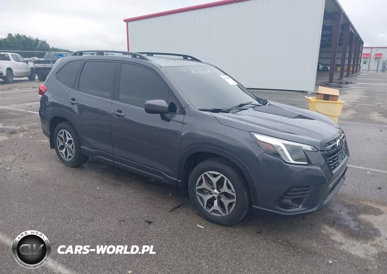 2024 Subaru Forester Premium