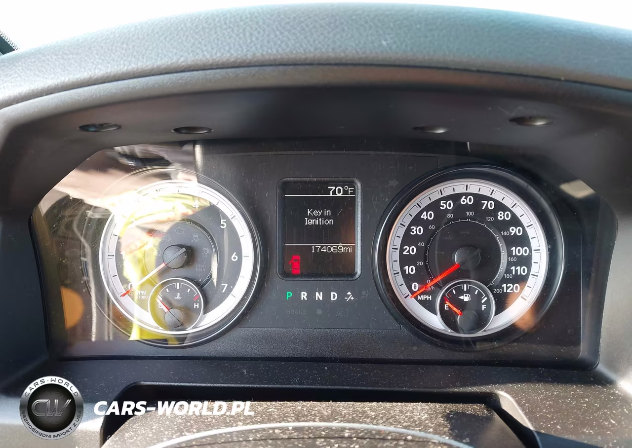 2015 Ram 1500 Express VIN:1C6RR7FT6FS516682 - 7
