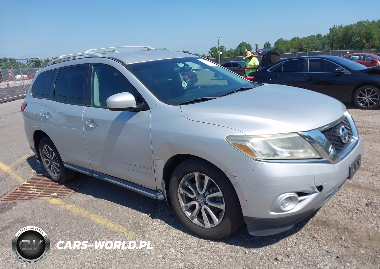 2015 Nissan Pathfinder S