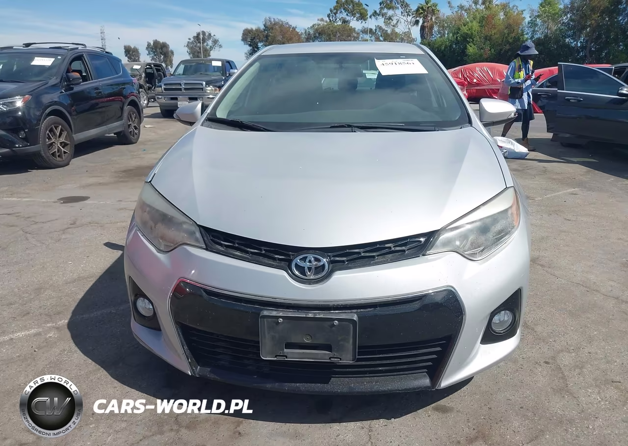 2016 Toyota Corolla S Plus VIN:5YFBURHE8GP449556 - 12