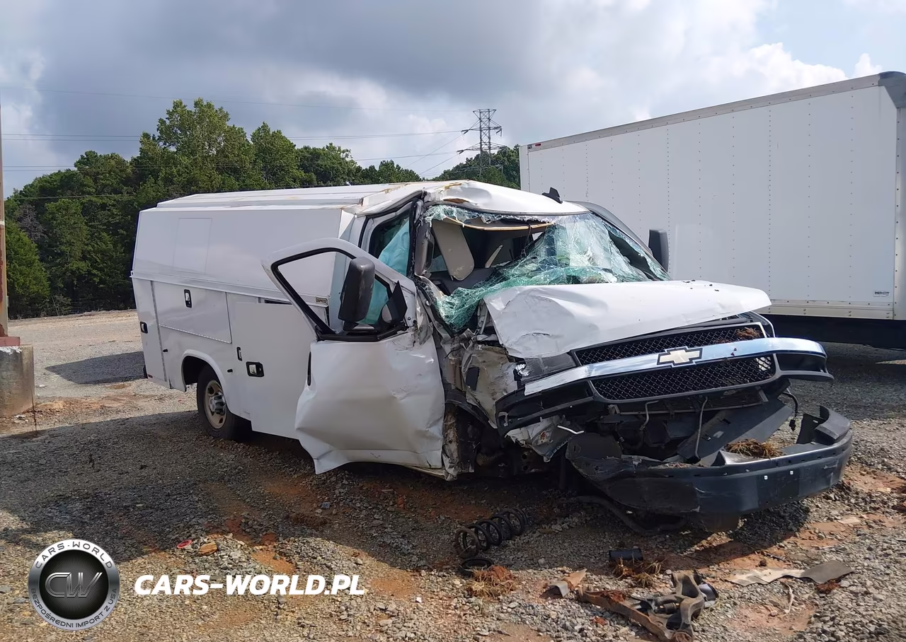 2019 Chevrolet Express Cutaway 4500 VIN:1GB0GRFG4K1368946 - 15