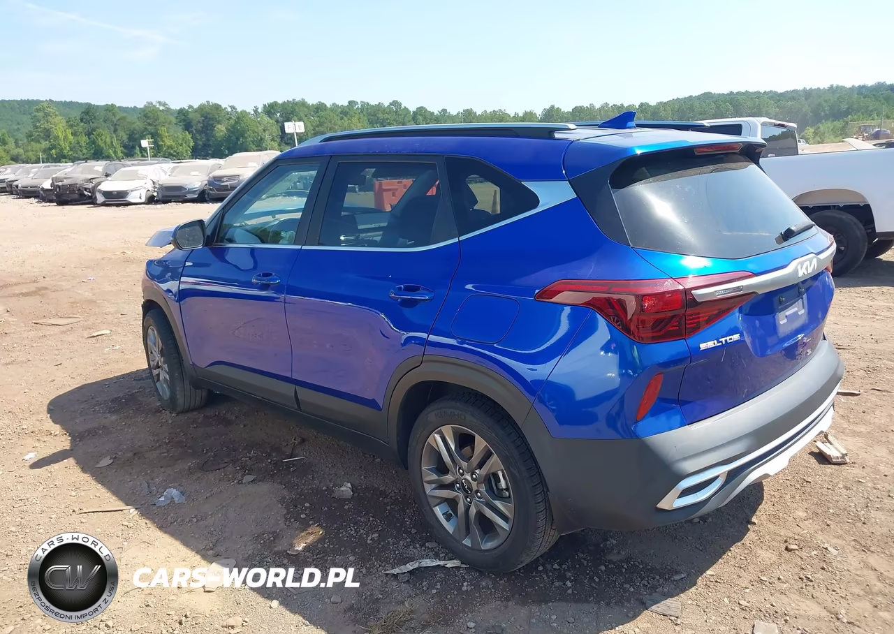 2022 Kia Seltos S VIN:KNDEU2AA4N7301317 - 3