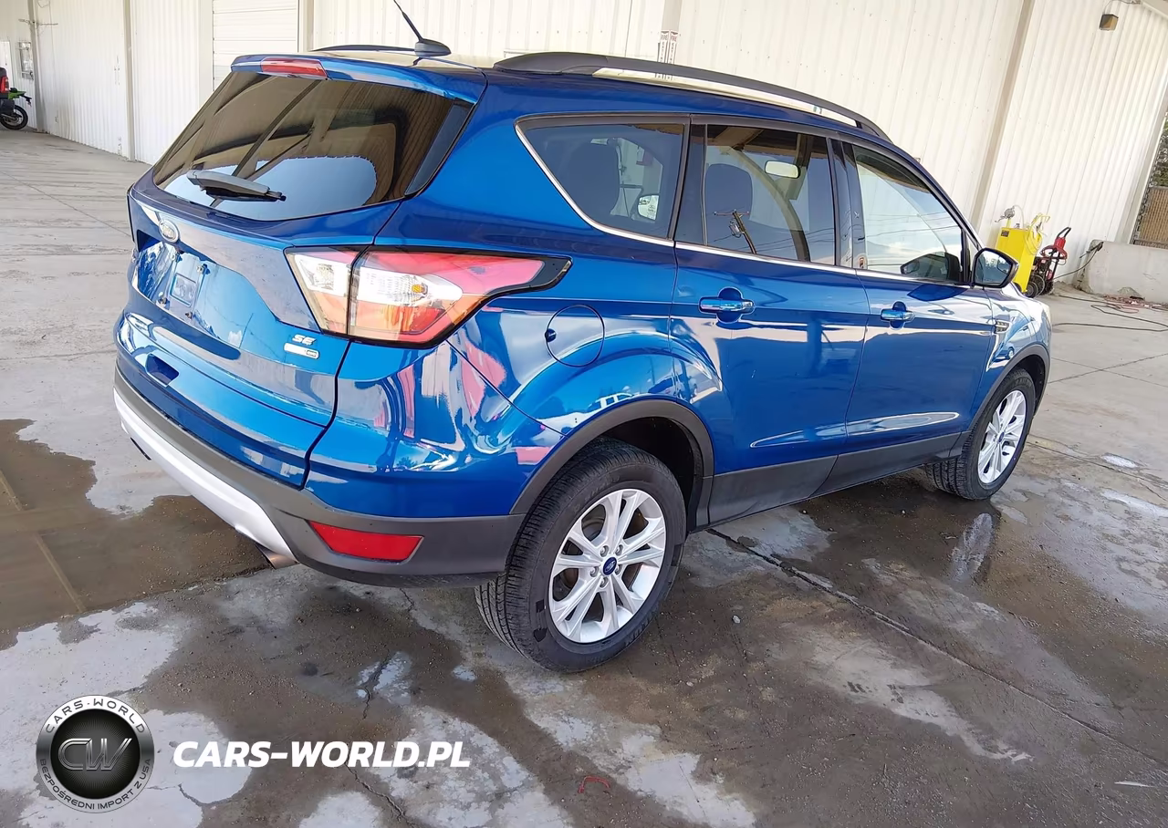 2018 Ford Escape Se VIN:1FMCU9GD6JUD08584 - 4
