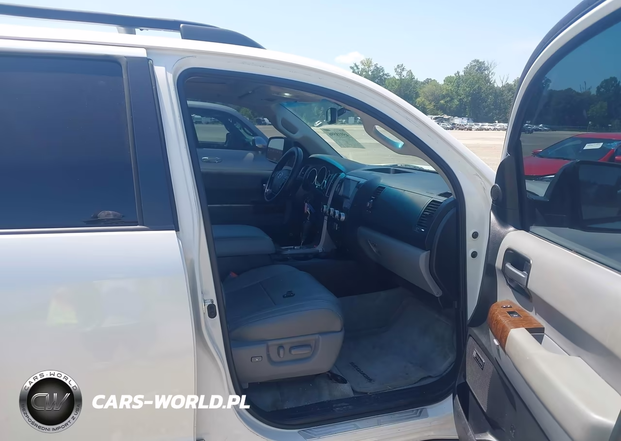 2010 Toyota Sequoia Platinum 5.7L V8 VIN:5TDYY5G12AS028064 - 5