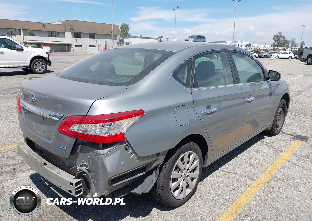2014 Nissan Sentra S VIN:3N1AB7AP9EL682893 - 4