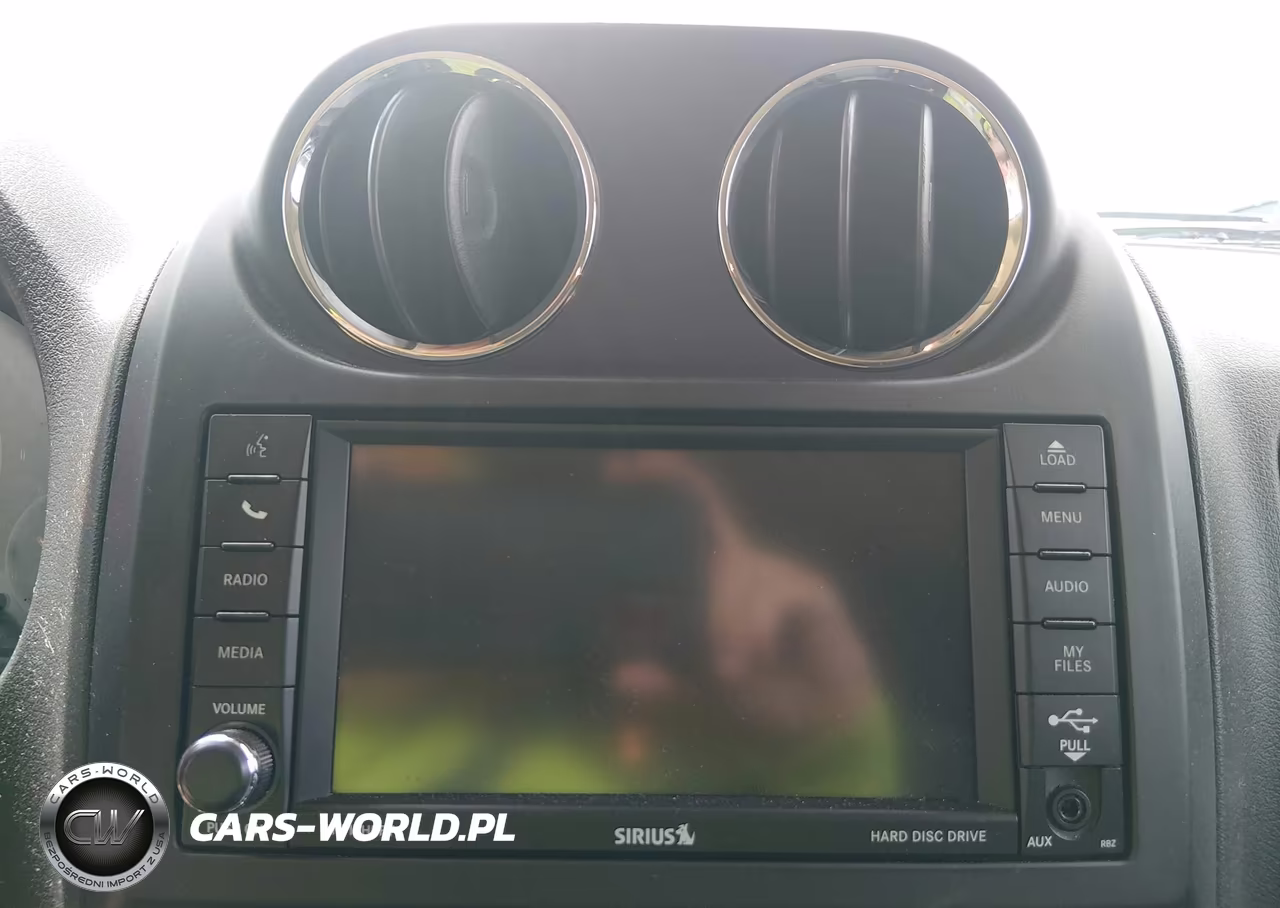 2016 Jeep Patriot Latitude VIN:1C4NJRFB2GD673309 - 12