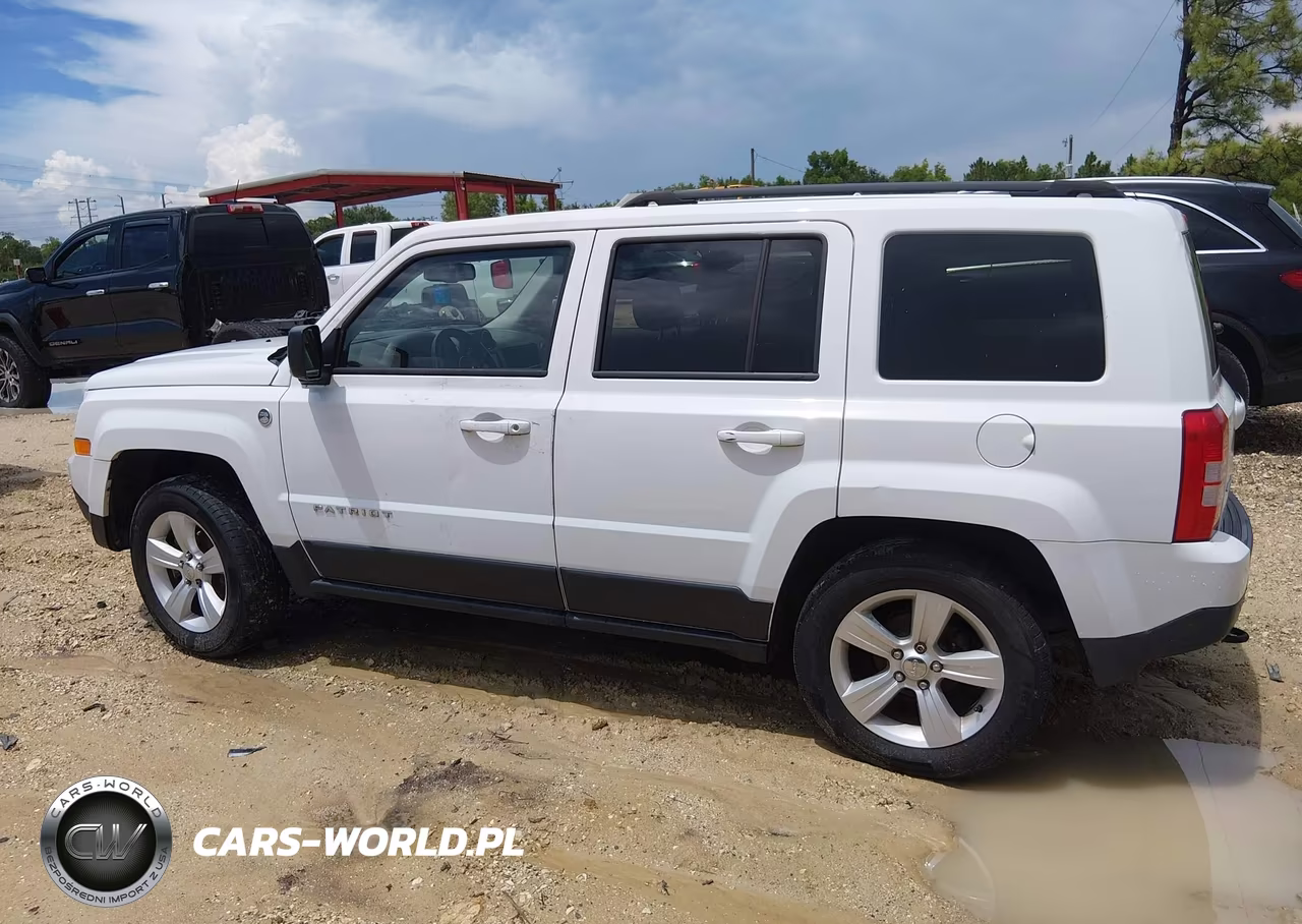 2016 Jeep Patriot Latitude VIN:1C4NJRFB2GD673309 - 15