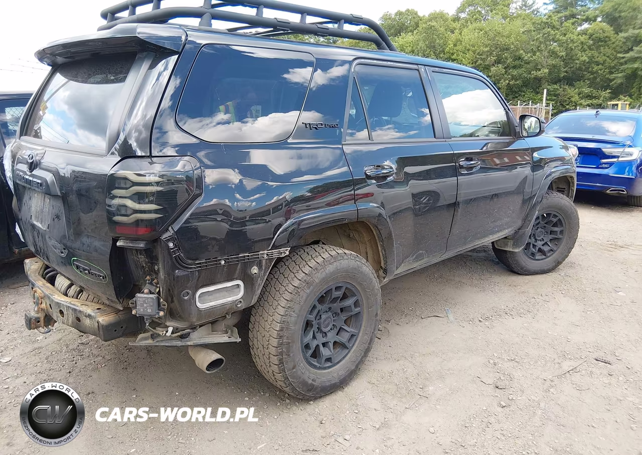 2022 Toyota 4Runner Trd Pro VIN:JTELU5JR5N6029411 - 3