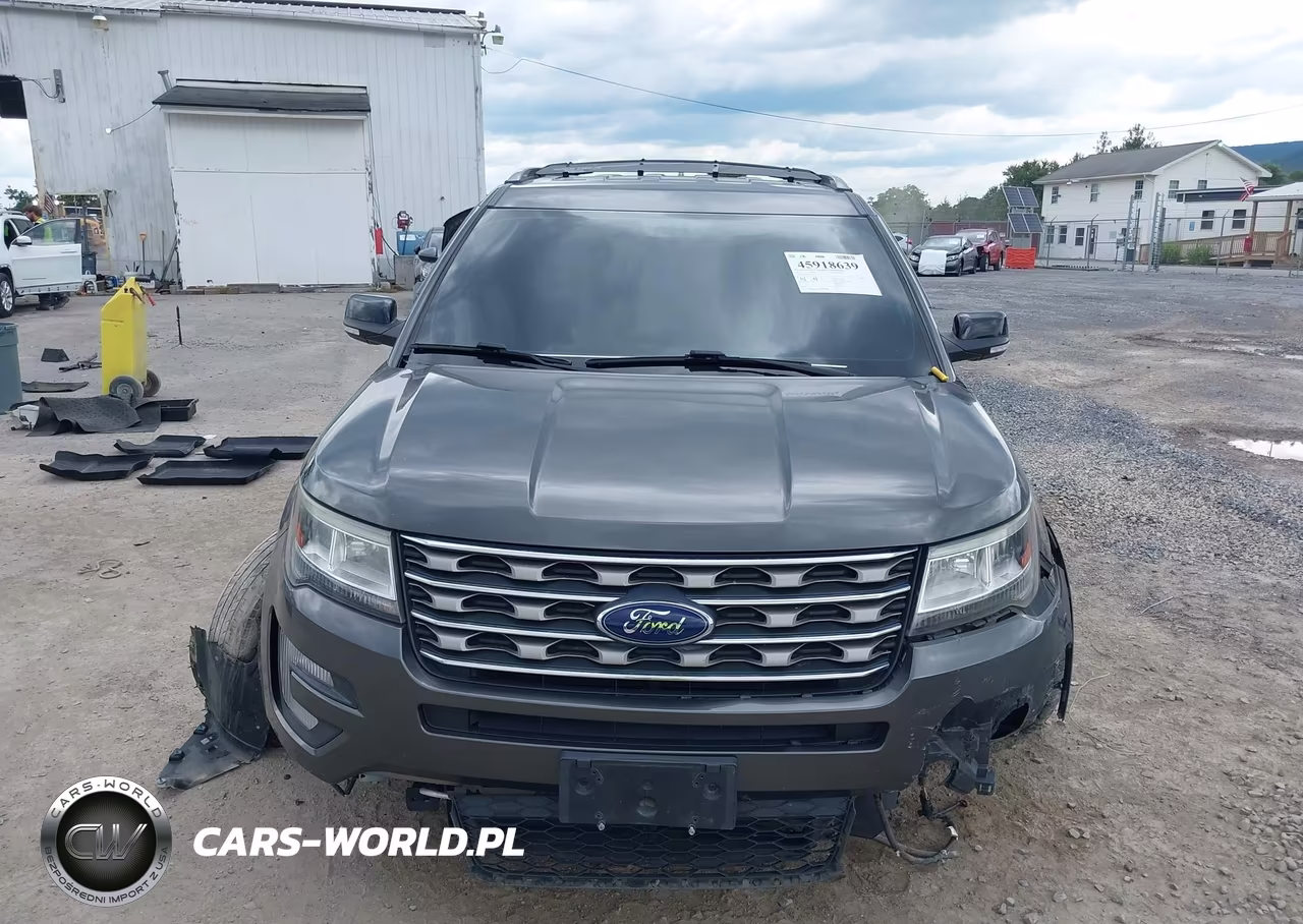 2017 Ford Explorer Xlt VIN:1FM5K7D8XHGC31334 - 12