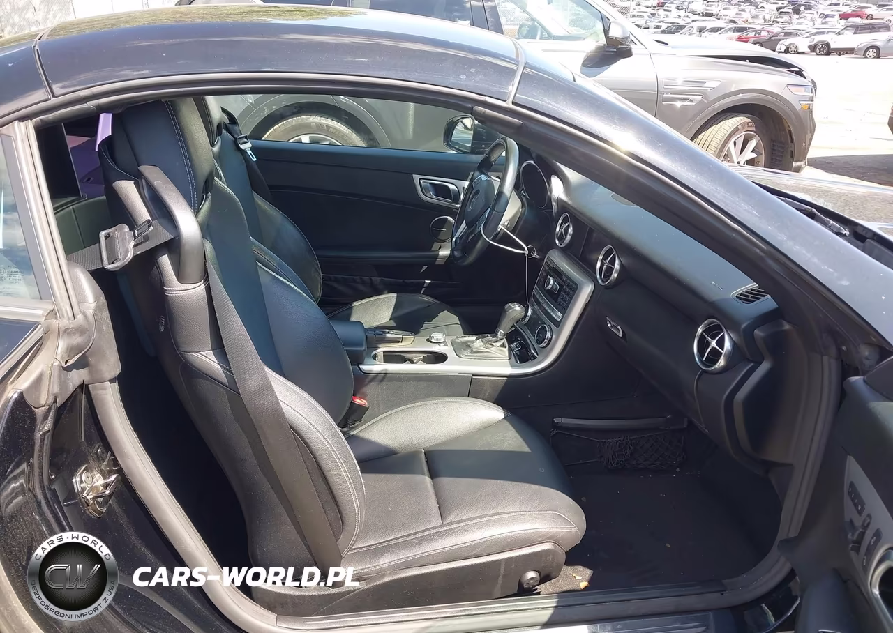 2012 Mercedes-Benz Slk 350 VIN:WDDPK5HA4CF034968 - 5