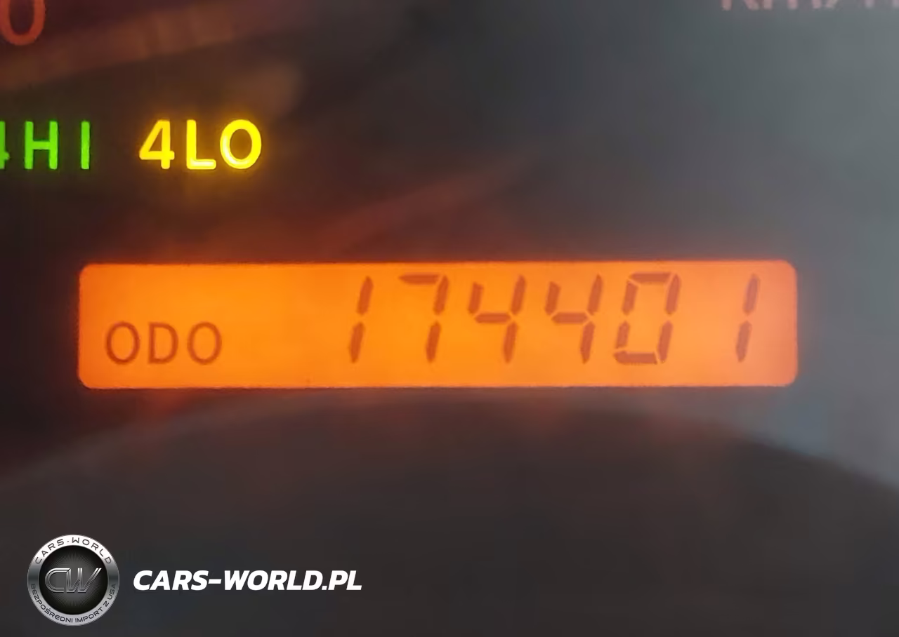 2010 Toyota Tundra Grade 4.6L V8 VIN:5TFUM5F17AX008091 - 15