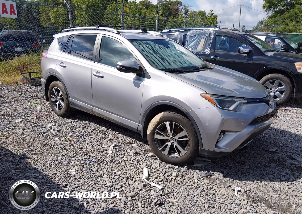 2018 Toyota Rav4 Xle – zdjęcie 1 z 15