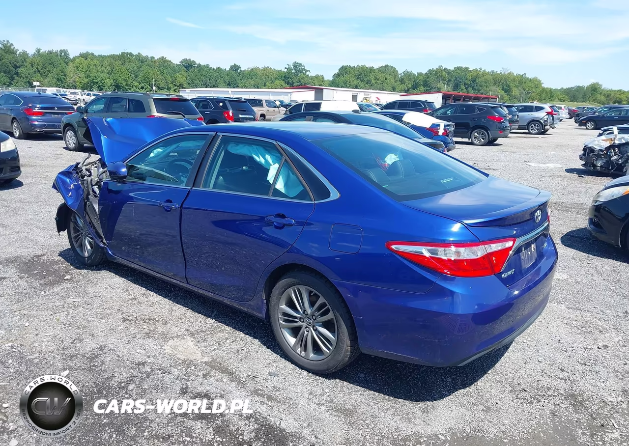 2015 Toyota Camry Se VIN:4T1BF1FK9FU981271 - 3