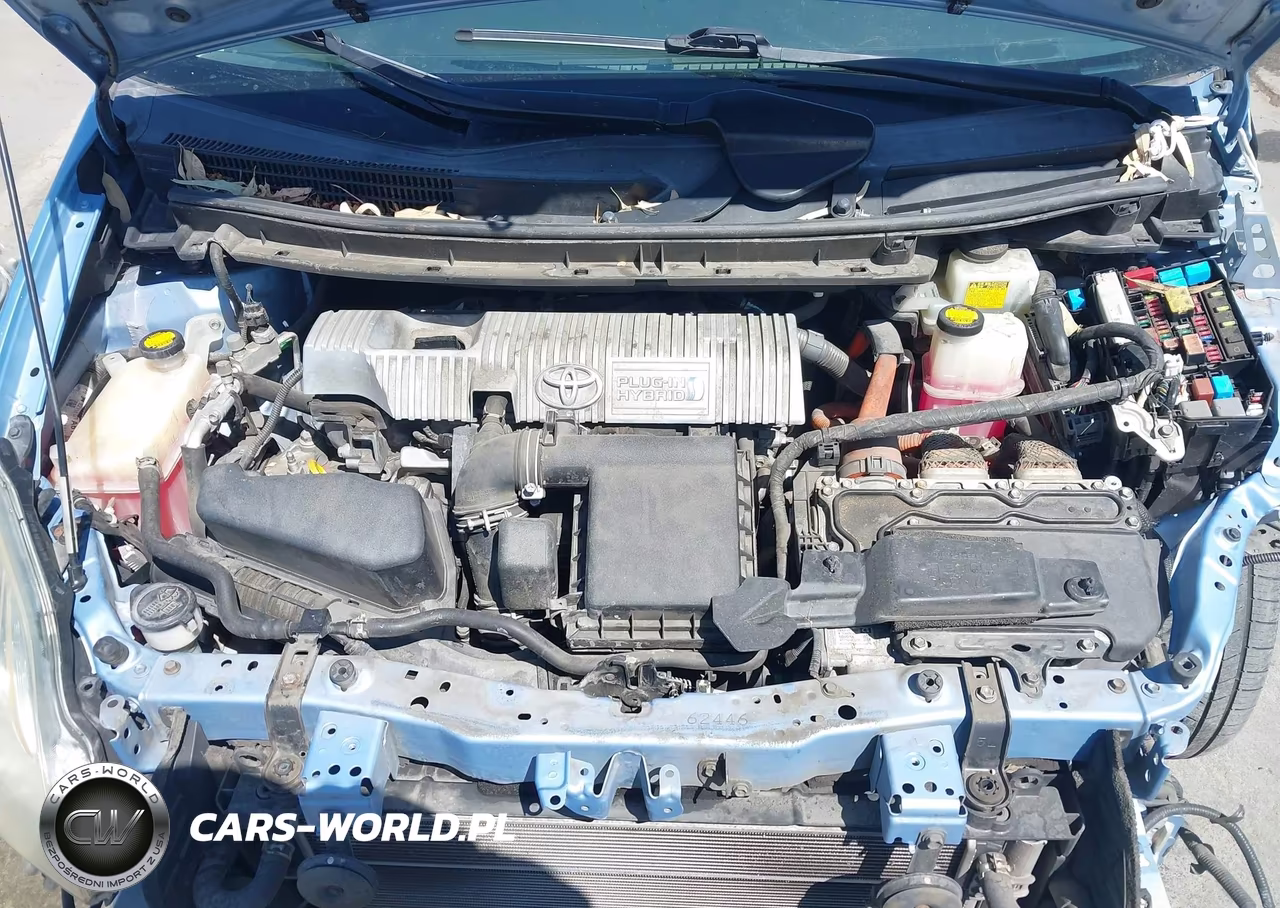2013 Toyota Prius Plug-In VIN:JTDKN3DP9D3044943 - 10