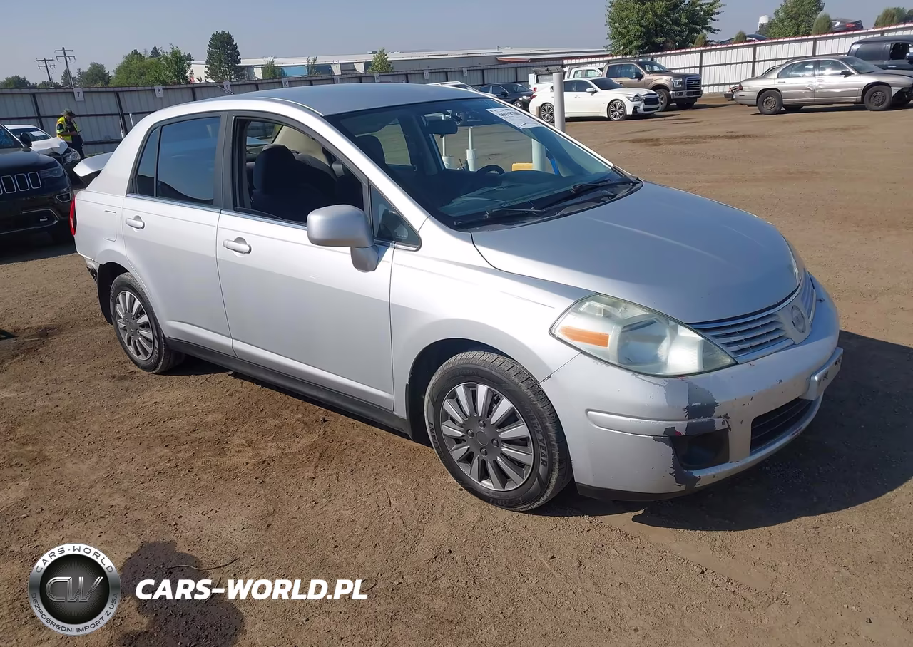 2009 Nissan Versa 1.8S
