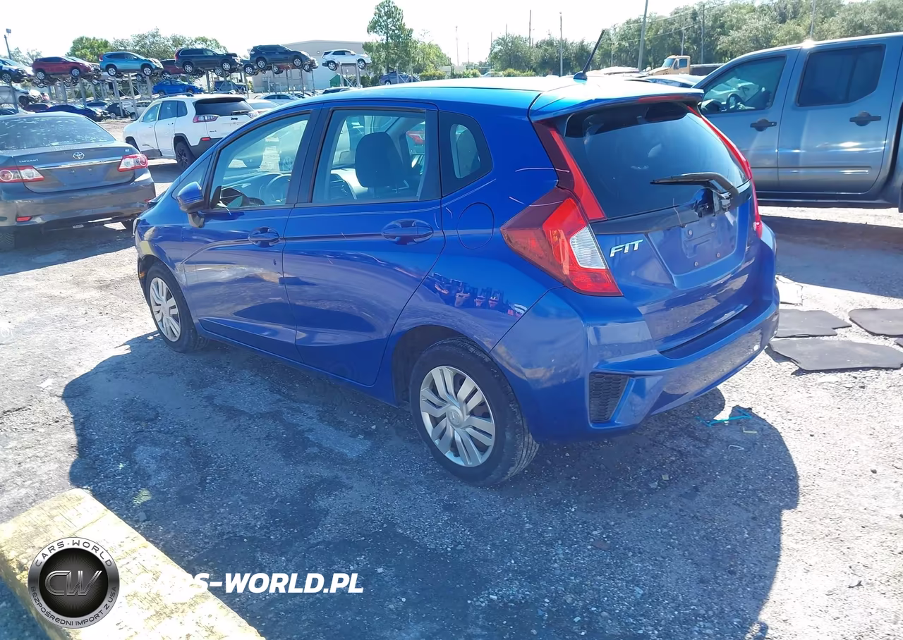 2015 Honda Fit Lx VIN:3HGGK5H57FM748533 - 3