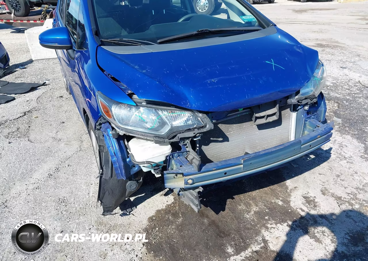 2015 Honda Fit Lx VIN:3HGGK5H57FM748533 - 6