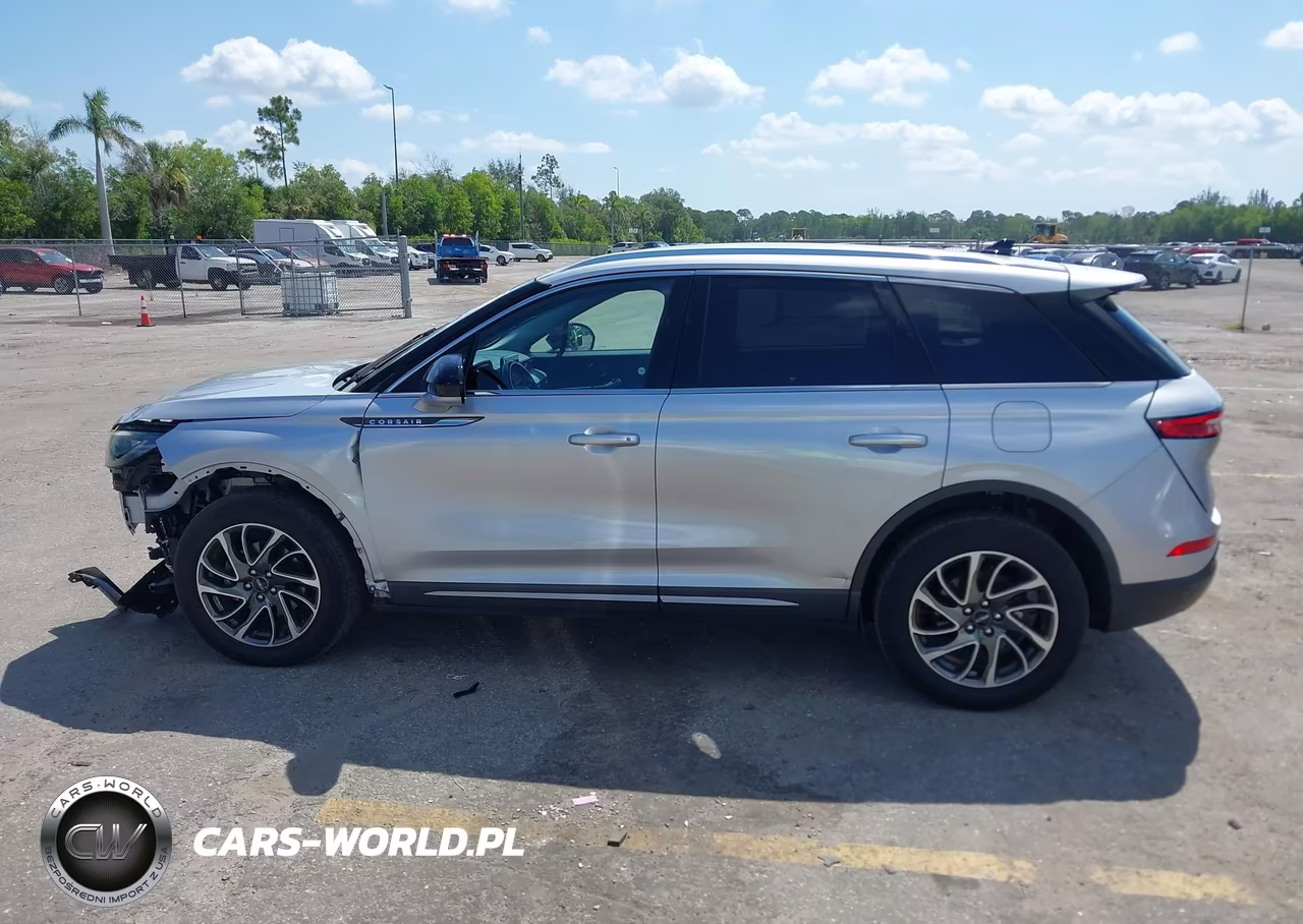 2020 Lincoln Corsair Standard VIN:5LMCJ1C94LUL20258 - 14