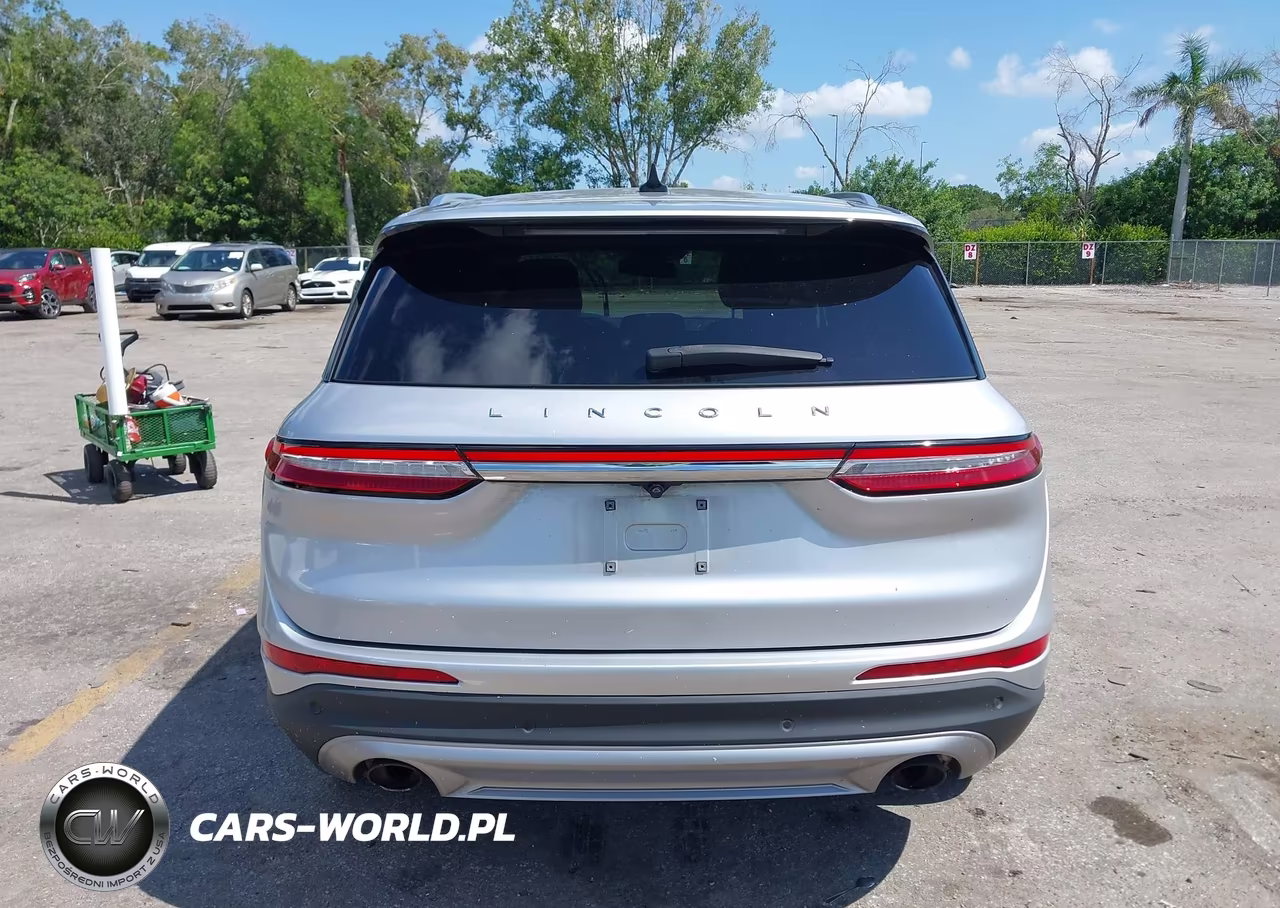 2020 Lincoln Corsair Standard VIN:5LMCJ1C94LUL20258 - 16