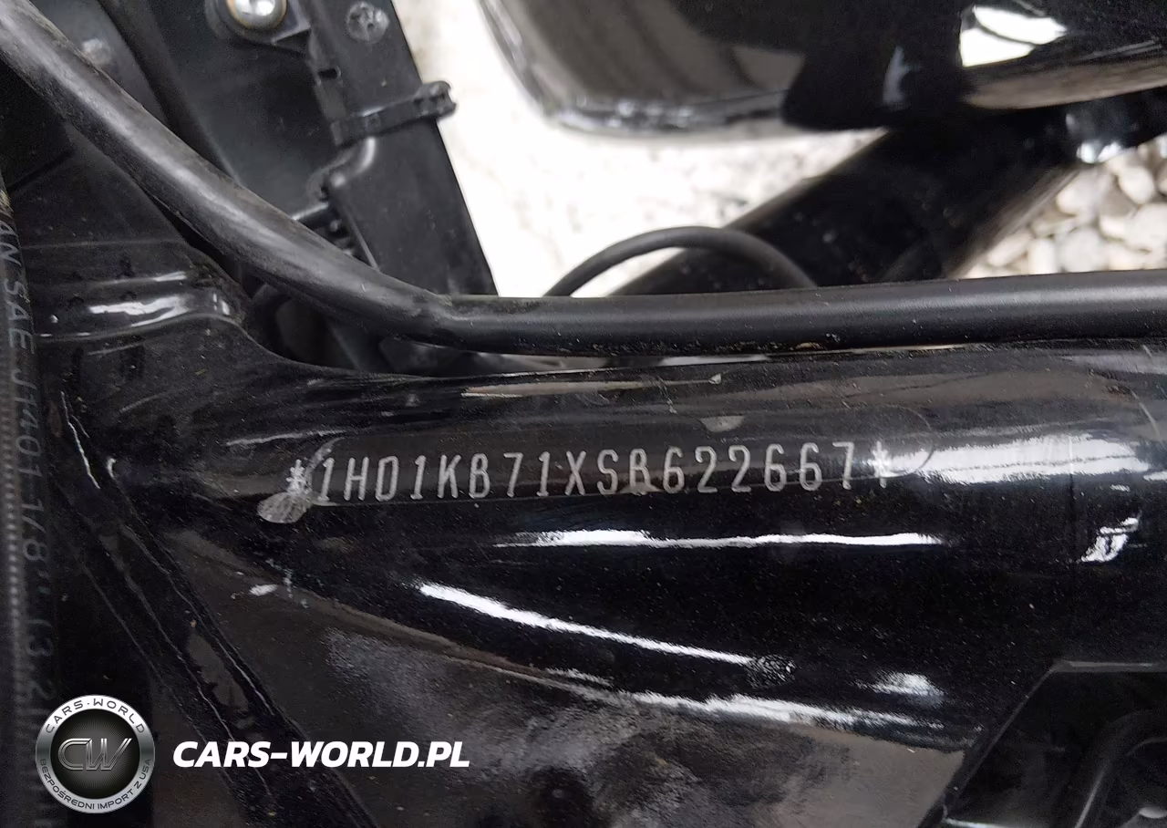 2025 Harley-Davidson Flhx VIN:1HD1KB71XSB622667 - 10