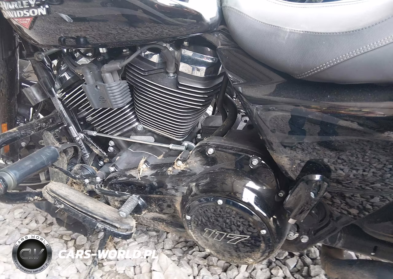 2025 Harley-Davidson Flhx VIN:1HD1KB71XSB622667 - 17