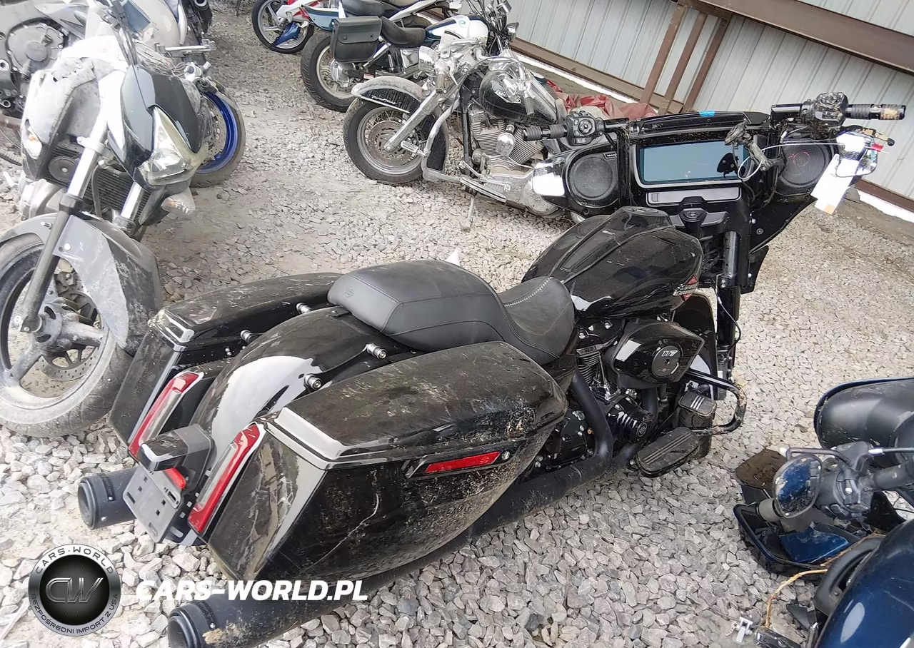 2025 Harley-Davidson Flhx VIN:1HD1KB71XSB622667 - 4