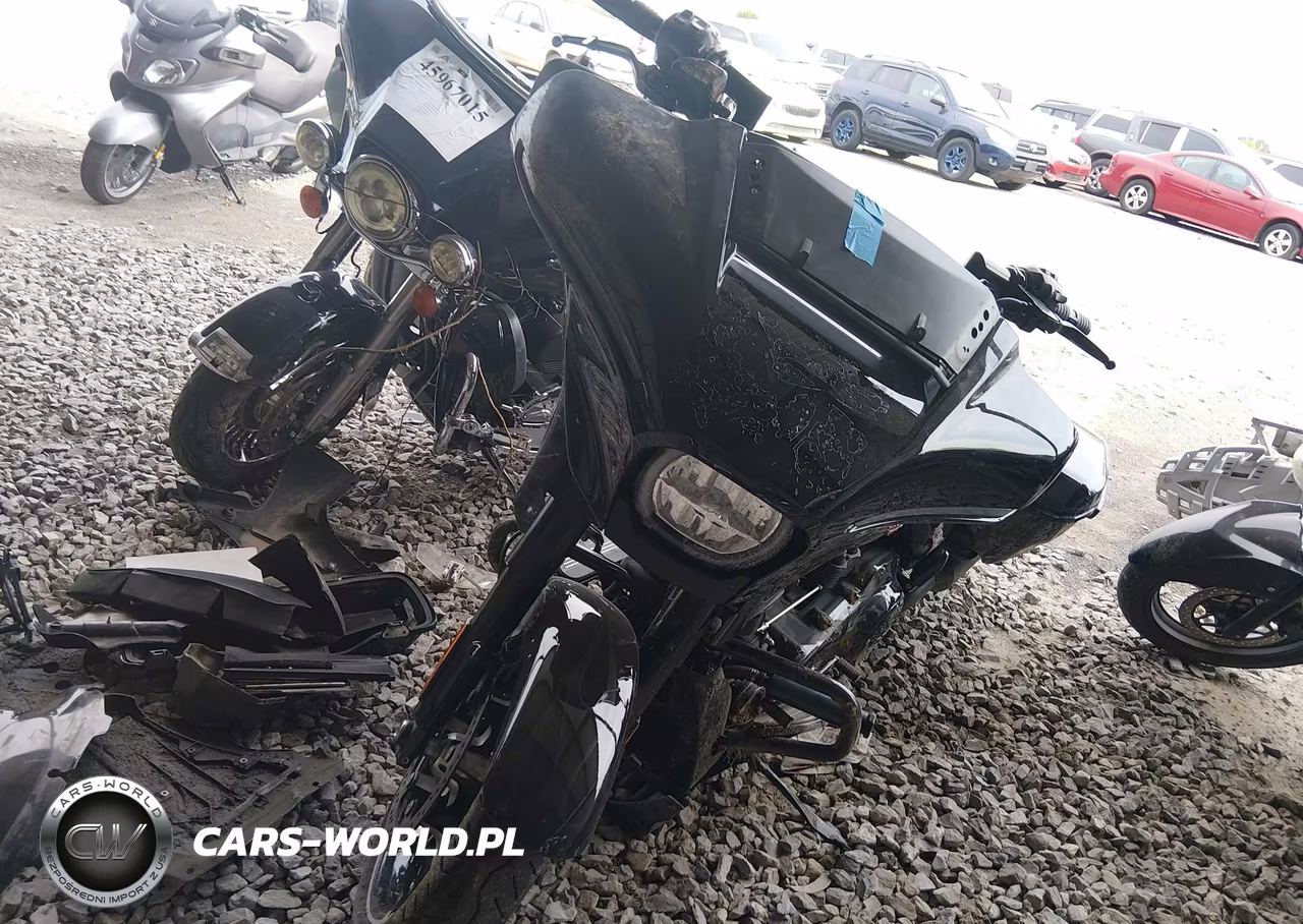 2025 Harley-Davidson Flhx VIN:1HD1KB71XSB622667 - 5