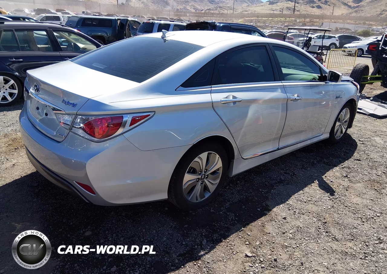 2013 Hyundai Sonata Hybrid Limited VIN:KMHEC4A46DA098873 - 4