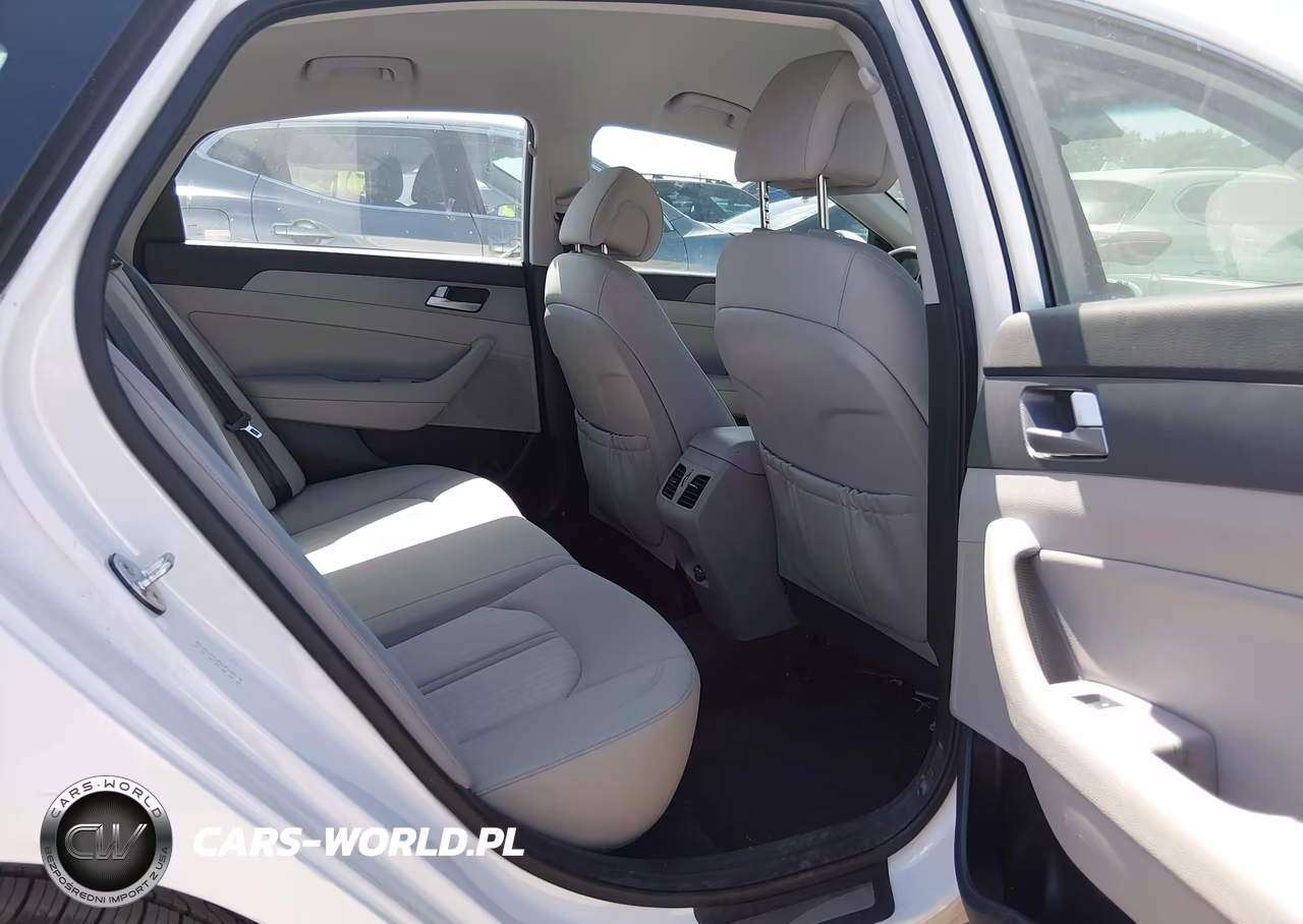 2017 Hyundai Sonata Plug-In Hybrid VIN:KMHE14L20HA044993 - 8