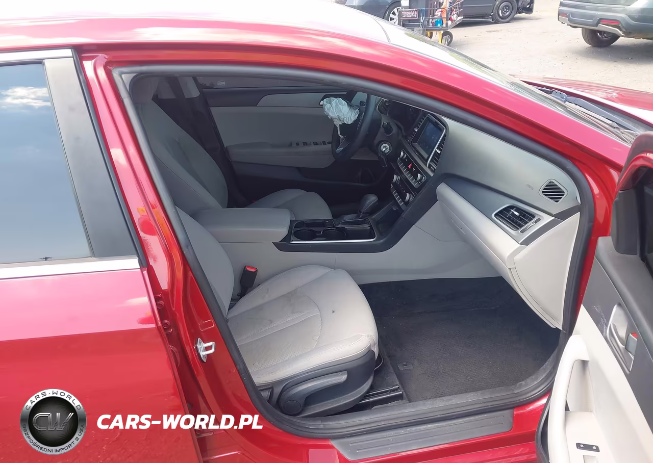 2019 Hyundai Sonata Se VIN:5NPE24AF6KH732701 - 5