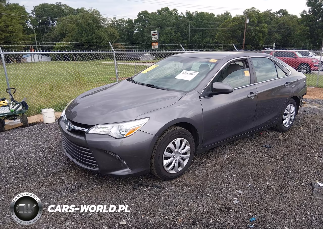 2017 Toyota Camry Le VIN:4T1BF1FK5HU447641 - 2