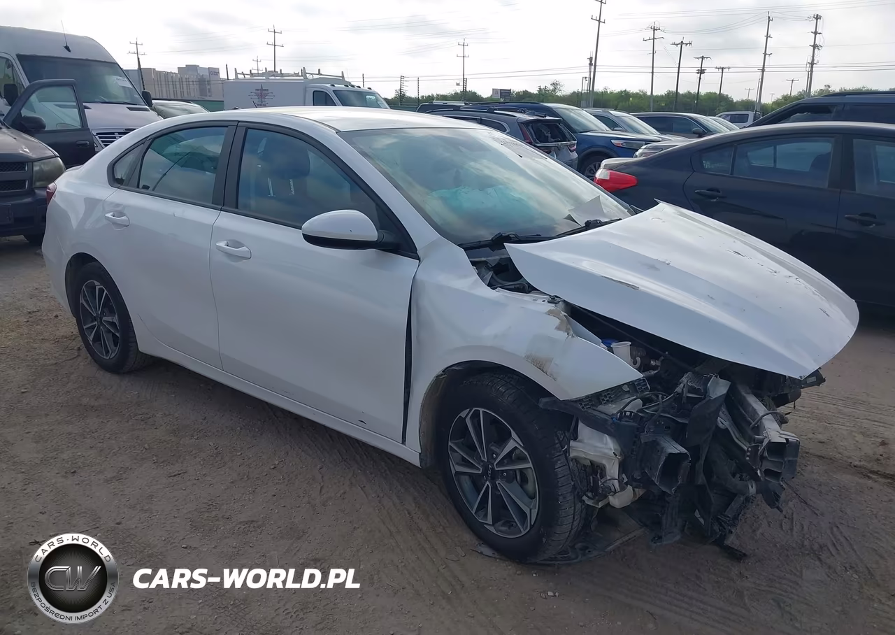 2023 Kia Forte Lxs – zdjęcie 1 z 15