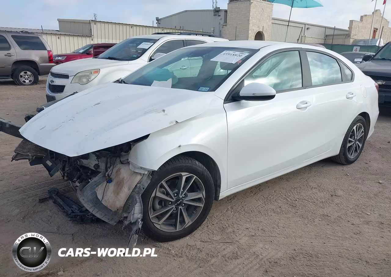 2023 Kia Forte Lxs VIN:3KPF24AD9PE672122 - 2