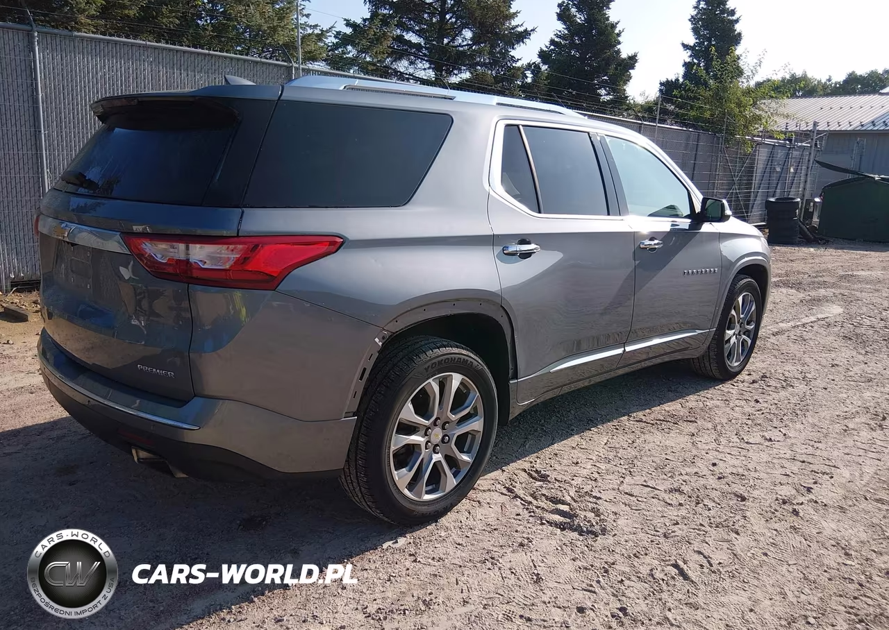2021 Chevrolet Traverse Awd Premier VIN:1GNEVKKW3MJ137204 - 4