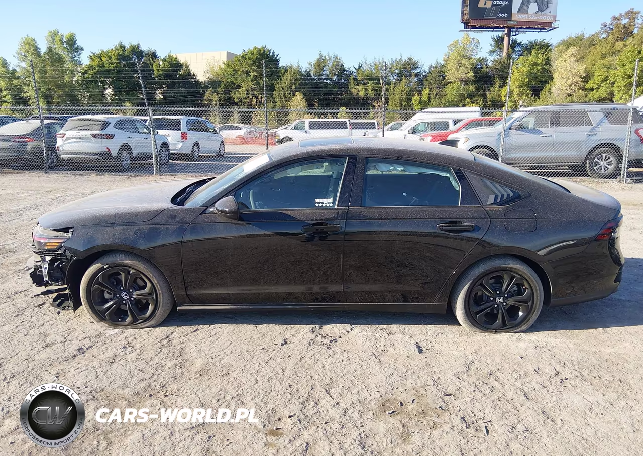 2025 Honda Accord Se VIN:1HGCY1F45SA071747 - 15