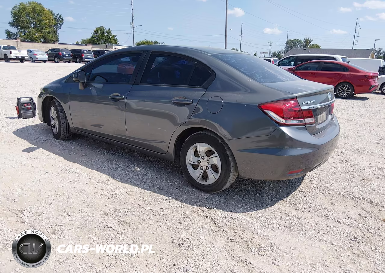 2013 Honda Civic Lx VIN:19XFB2F57DE018446 - 3