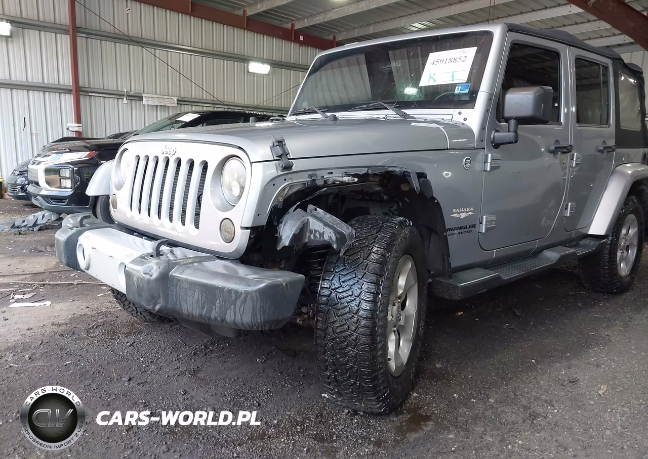 2013 Jeep Wrangler Unlimited Sahara VIN:1C4HJWEG3DL671093 - 6