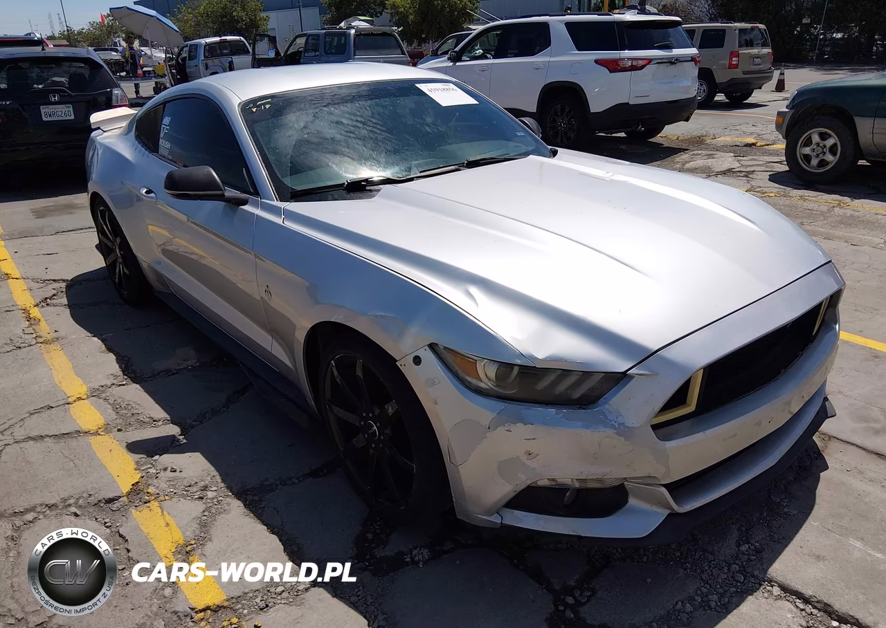 2015 Ford Mustang Ecoboost – zdjęcie 1 z 17