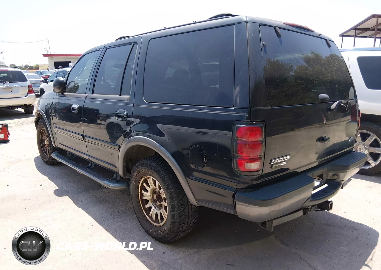 2000 Ford Expedition Xlt VIN:1FMRU15L2YLB77871 - 3