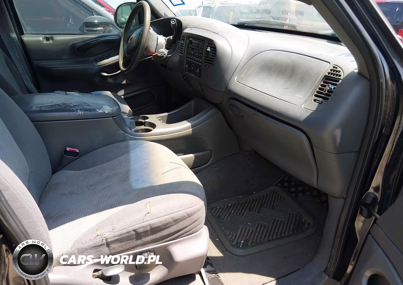 2000 Ford Expedition Xlt VIN:1FMRU15L2YLB77871 - 5