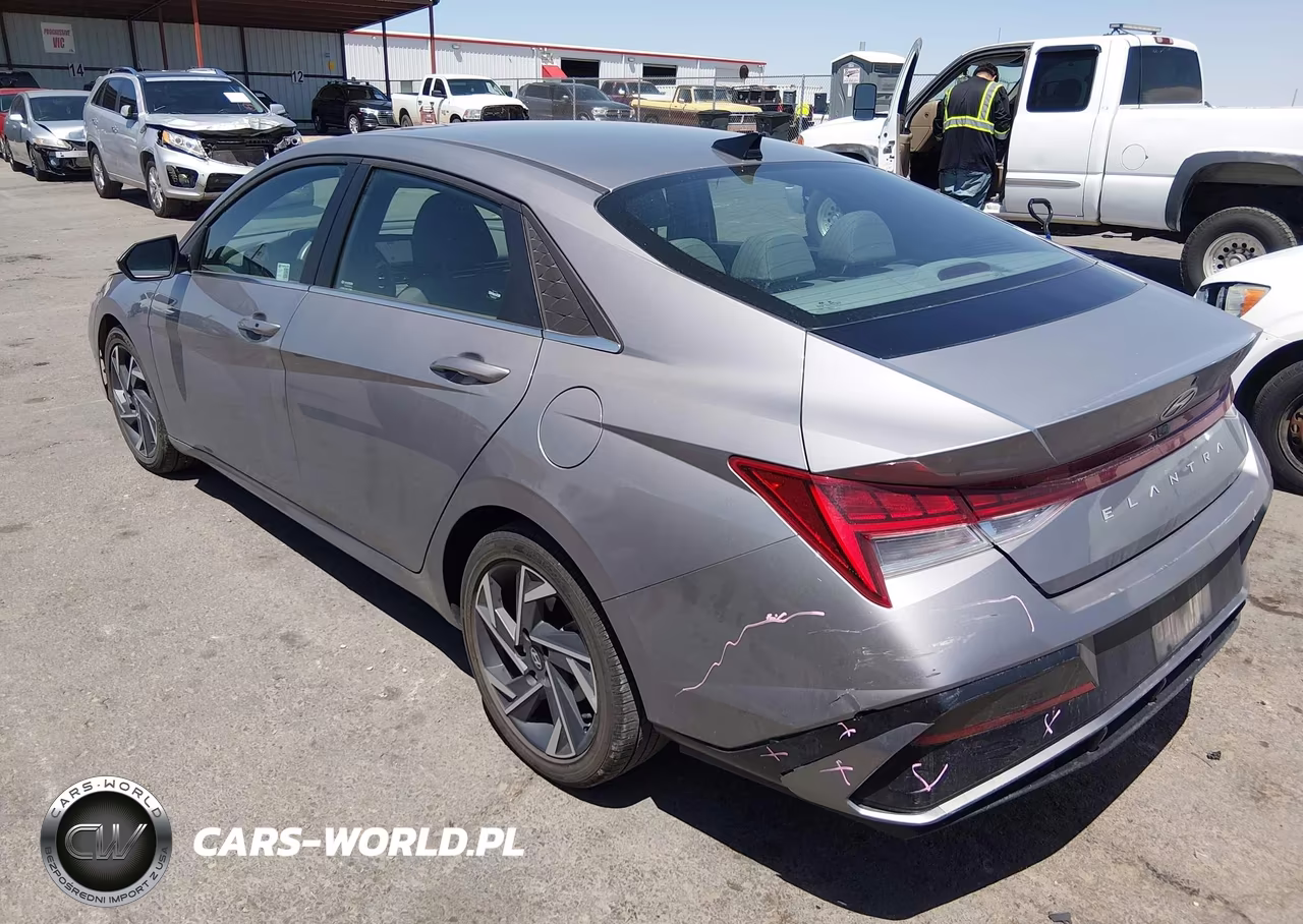 2025 Hyundai Elantra Sel Convenience VIN:KMHLS4DG3SU925627 - 3